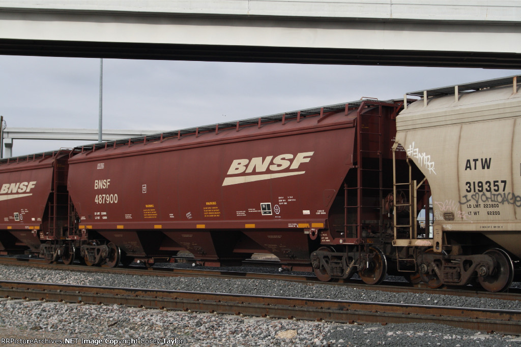 BNSF 487900